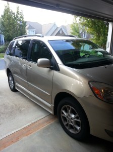 2005 Toyota Sienna Handicap Van